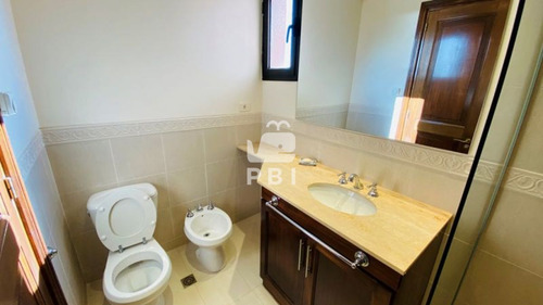 Casa En Venta Las Cumbres 3 Dormitorios - Ref : Pbi598