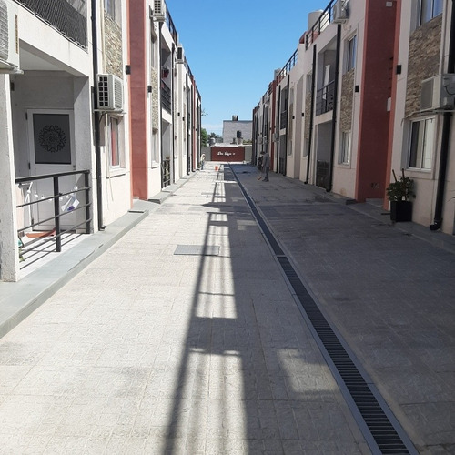 Imagen 14 de 14 de Departamento 2 Ambientes. A Mts Estacion Grand Bourg.