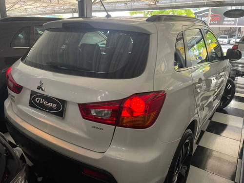 Imagem 4 de 11 de Mitsubishi Asx 2.0 4wd 2012