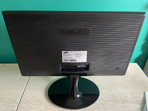 Monitor Samsung 19 S19b150n | Samsung 19 Pulgadas Negro (Usado)