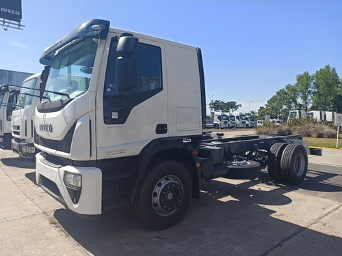 Iveco Tector 170e28 Chasis Paso 4185 Okm Patentado