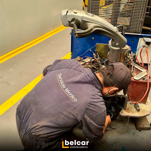 Imagen 5 de 8 de Service / Reparación De Autoelevadores, Apiladores Y Zorras