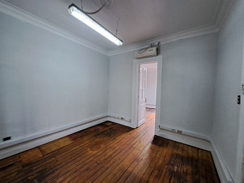 Casa En Arriendo En Metro Bustamante, Providencia