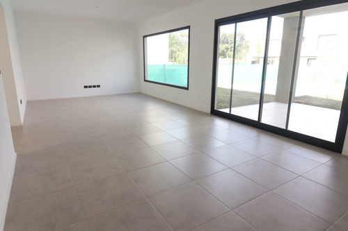 Imagen 7 de 30 de Casa En Venta En Barrio Privado Lagoon Pilar