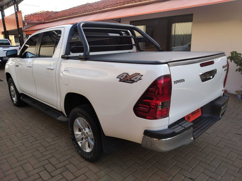 Imagem 9 de 14 de Toyota Hilux Caminhonete 2.8 16v Srv 4x4 Diesel Cabine Dupla