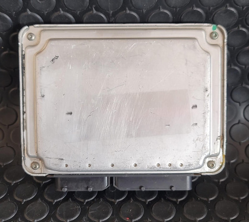Computadora Ecu Beetle Jetta 2004-2005 2.0 06a906032ms Libre (Usado)