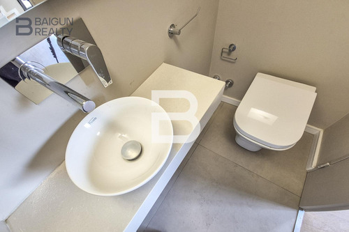 Departamento De 2 Ambientes Con Terraza, A Estrenar, En Venta En Palermo