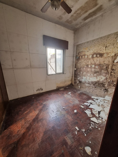 Terreno De 160m² P/edificar Con 2 Departamentos Y 2 Locales En Lote Propio - Villa Devoto