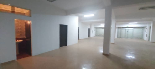 Imagen 12 de 13 de Local Comercial Av. Principal Lisandro Alvarado 04144127897