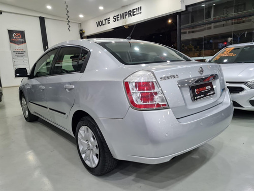 Imagem 5 de 15 de Nissan Sentra 2.0 Flex Fuel 16v Aut. - 2012
