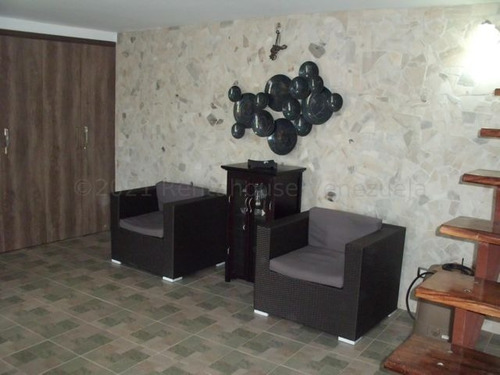 Imagen 4 de 15 de Townhouse En Venta 21-14563 Yubelys Martínez Rent-a-house