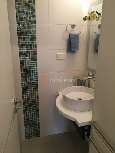 Imagen 14 de 14 de Alquiler Apartamento En Excelente Estado De 3 Dormitorios Con Vista A Mansa Y Brava