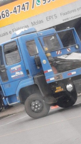 Imagem 3 de 7 de Cargo 814 Na Plataforma Com Asa Delta