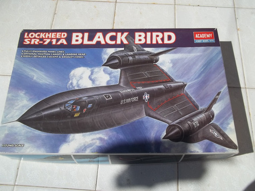 Sr 71 Blackbird Academy 1/72 Armado Y Pintado
