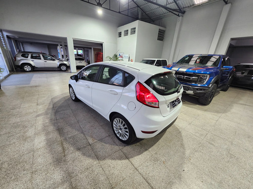 Ford Fiesta Kinetic 1.6 Se 120cv