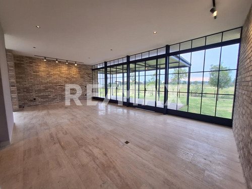 Casa En Venta En Condominio Polo & Ski Club
