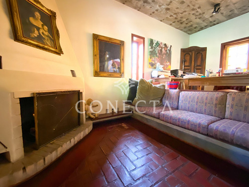 Imagem 8 de 29 de Alphaville 01 | Casa Estilo Fazenda | Enorme Quintal Gramado | Estilo Rústico - Cnc1285