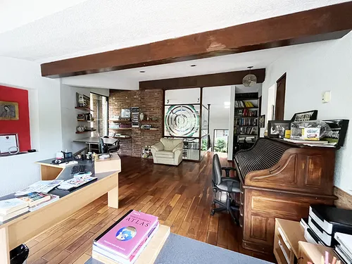 Casa En Venta En Jardines En La Montaña