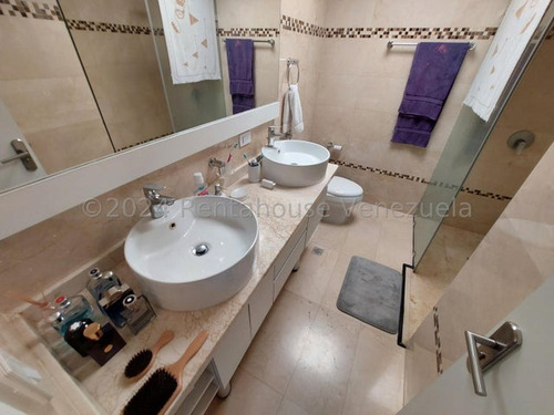 Penthouse ( 2 Niveles/ Amoblado/ Equipado) Venta Buenaventura Suites ( Guarenas) Mls - 24-14332