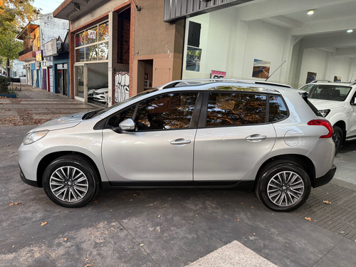 Peugeot 2008 1.6 Active