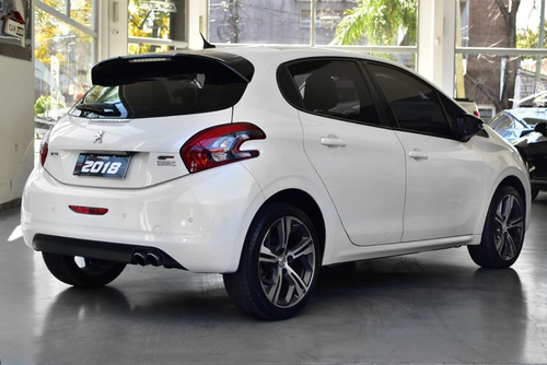 Imagen 4 de 15 de Peugeot 208 1.6 Gt Thp - Car Cash