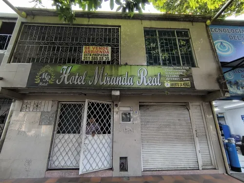 Venpermuto Hotel + Local Remodelado