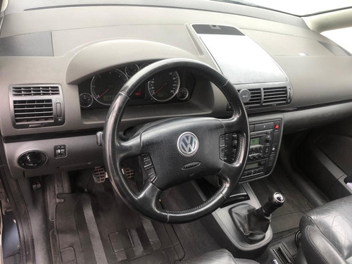 Imagen 9 de 10 de Volkswagen Sharan Highline 1.9 Tdi