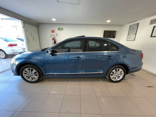 Imagen 7 de 15 de Volkswagen Jetta Comfortline 2018 Tiptronic