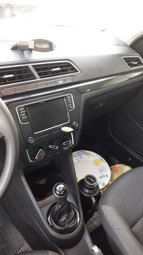 Imagem 8 de 10 de Volkswagen Saveiro 1.6 G6 Trend Flex