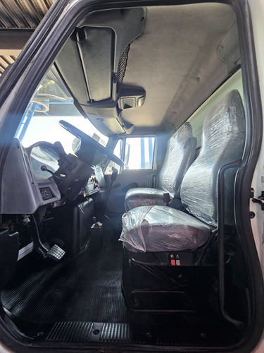 International 4300 Modelo 2014 Volteo Nuevo 7 Metros Cúbicos
