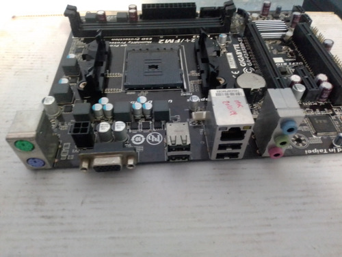 Placa Socket Fm2+ Ga-f2a58m-s1 Gigabyte A10/a8/a6/a4 (Usado)