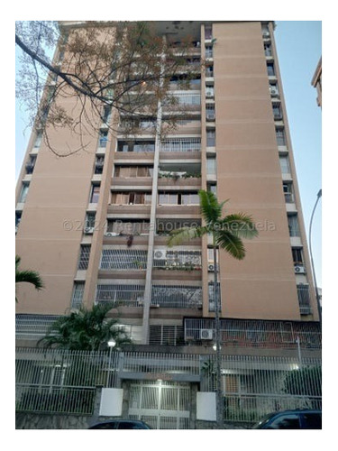 Venta Apartamento La Urbina  At24-19101