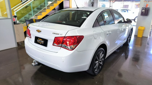 Chevrolet Cruze 1.8 LT 16V FLEX 4P AUTOMÁTICO
