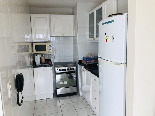 Apartamento En Mansa - Punta Del Este En Alquiler Anual- Ref: 1816