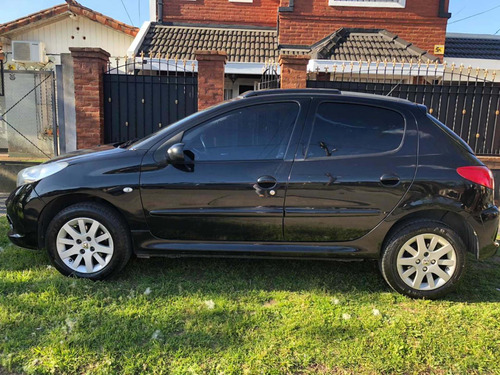 Peugeot 207 2011 1.6 Xt