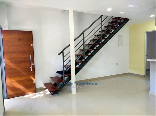 Imagen 3 de 30 de Venta Casa Tres Cruces 2 Dormitorios Patio Balcón Divina! Usd 89.000 Más Saldo