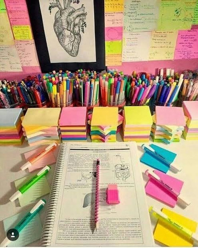 Imagem 1 de 1 de Aulas Particulares/ Reforço/ Assistência Em Atividades