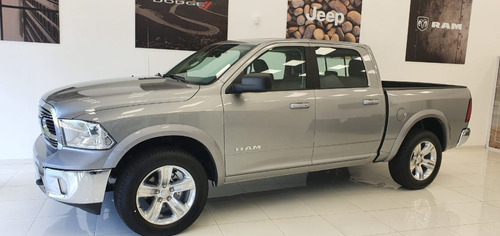 Ram 1500 Laramie 4x4 At ( Con Lona Y Estribos)