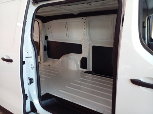 Imagen 17 de 18 de Citroën Jumpy 1.6 Hdi Caja De 6ta 115cv Entrega Inmediata