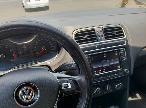 Volkswagen Polo 1.6 Comfortline Plus Mt