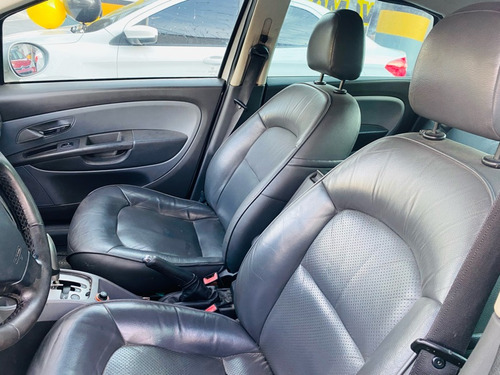 Fiat Linea HLX 1.9 16V Dualogic (Flex)