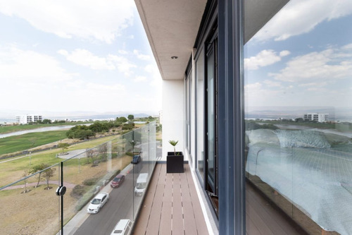 Imagen 10 de 21 de Penthouse En Zibata Vista Plena A Campo De Golf