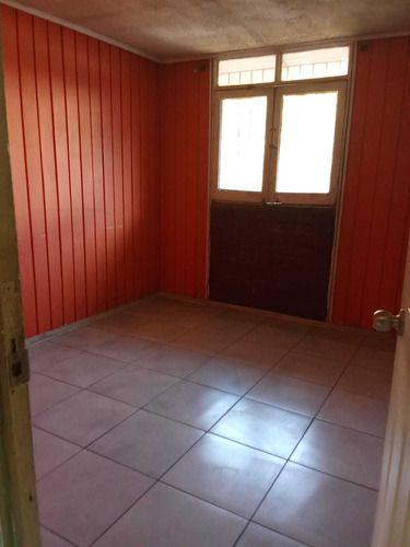 Vendo Cómoda Casa En Conchalí (95782)