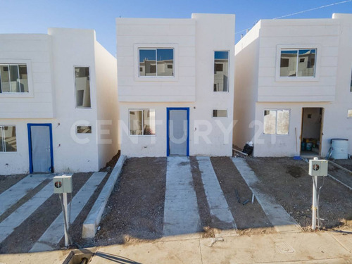 Casa Venta En Pórticos De San Antonio, Tijuana B.c.