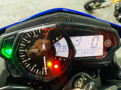 Imagem 2 de 3 de Yamaha Mt-03 321
