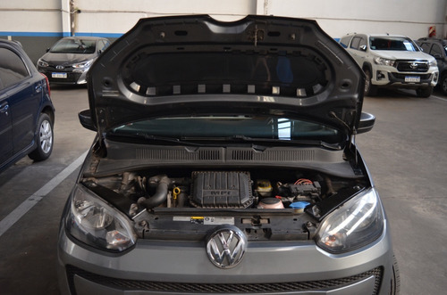 Imagen 21 de 22 de Volkswagen Move Up! 5p 2016