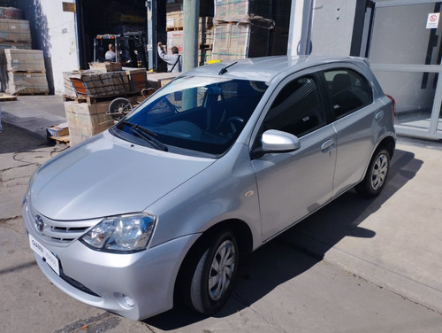 Toyota Etios 1.5 Xs