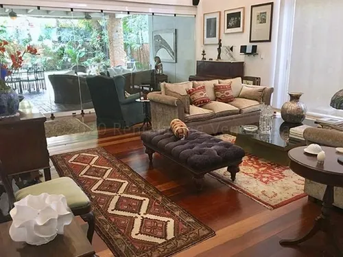 Se Vende Casa En La Floresta
