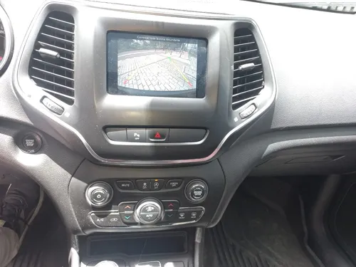 Jeep Cherokee 3.2 Longitude