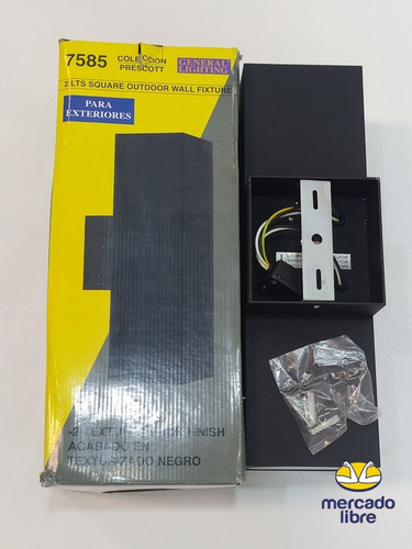 Lampara Para Exteriores 2 Luces ( No Incluyen Bombillos)